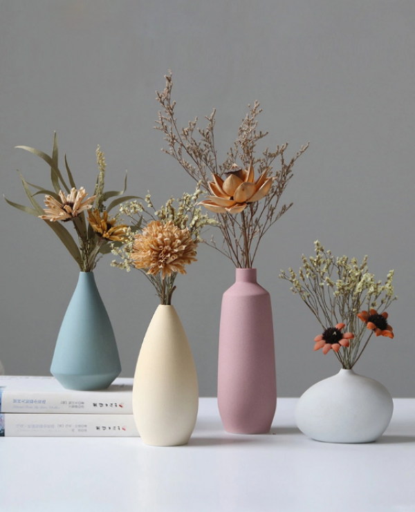 Vas bunga keramik berwarna pastel dengan desain tekstur